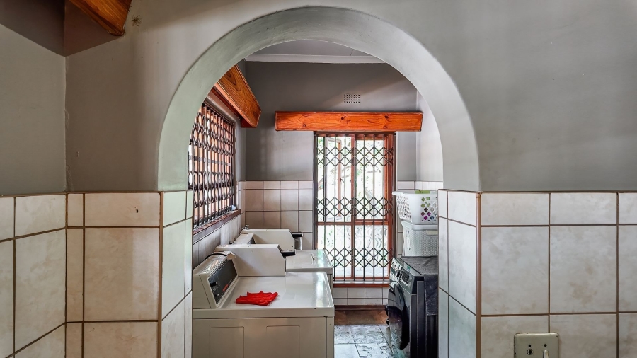 7 Bedroom Property for Sale in Waterkloof A H North West